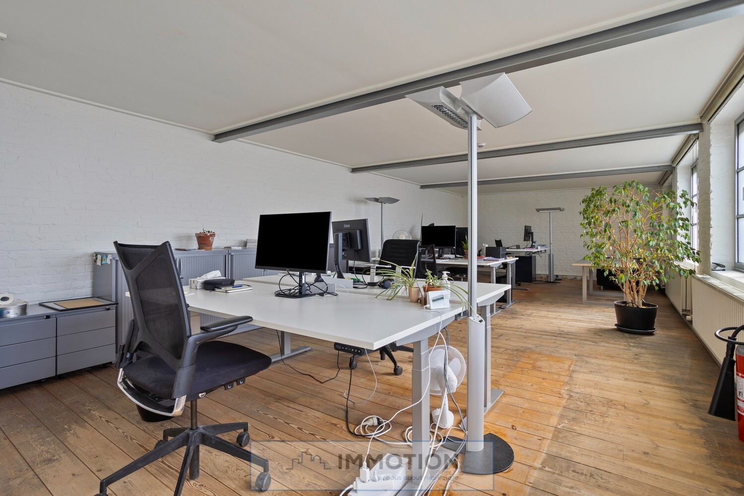 37af576890c1088c45343867e3df0bc14a6e65c2c90f91b73aaefb11d15aec52