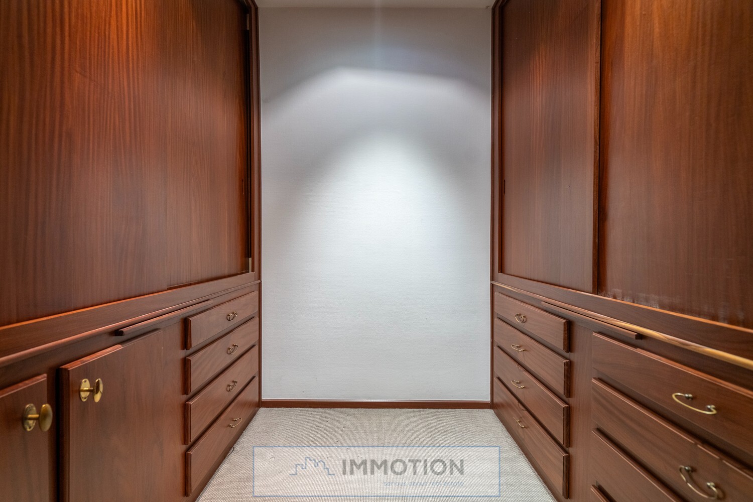 8018acbc4f02b3bd1e654050e3caf952fe22e331d5fbc9287876426eebc0aa1e