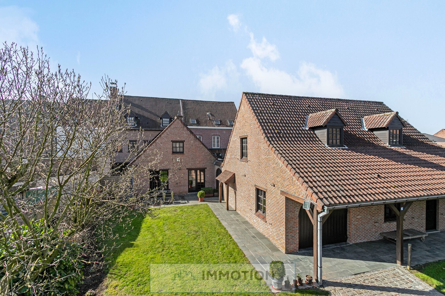 9c412b69c3d25bbb8ff71b200013153fe3801bafaba1d9bc6bd0dc164b06a7ca