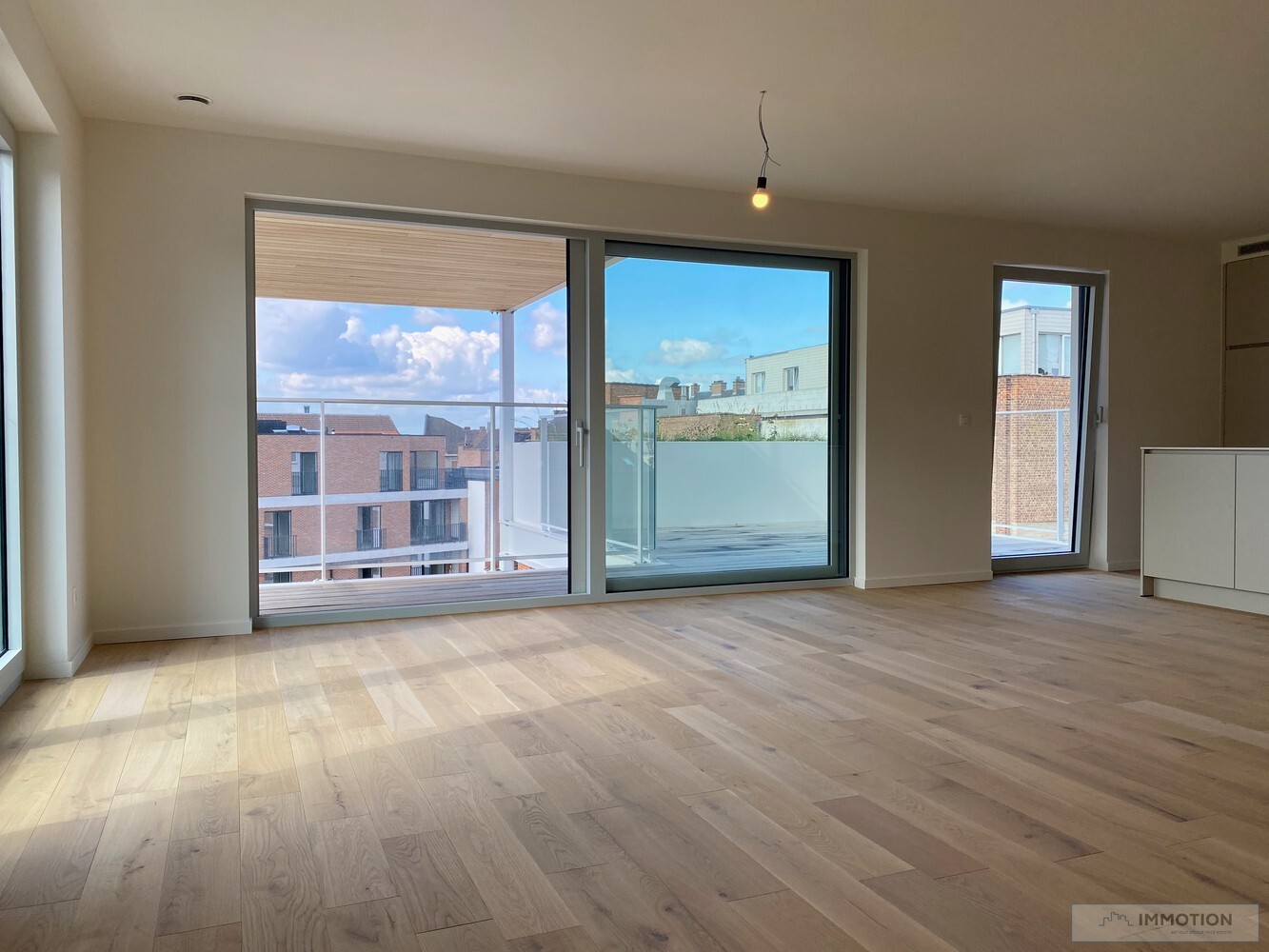 A2858534e2e03c0f9a19cd5f409896519d567b58d7f78fad949d3bfde3364f1b