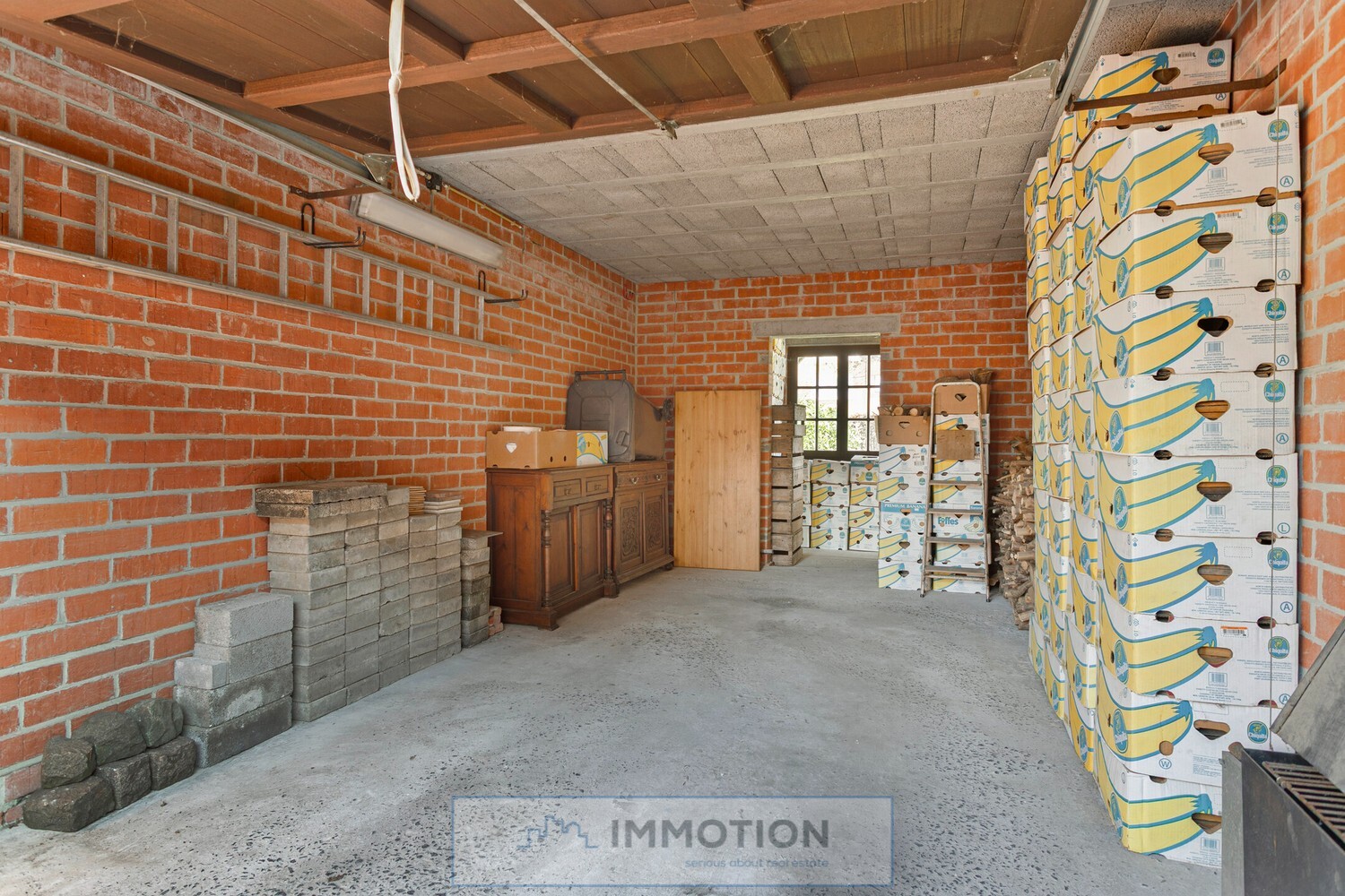 A31ba12a9703fcc011f99ec5428e2279e25e2e392c35137fcc69b0df42da9709