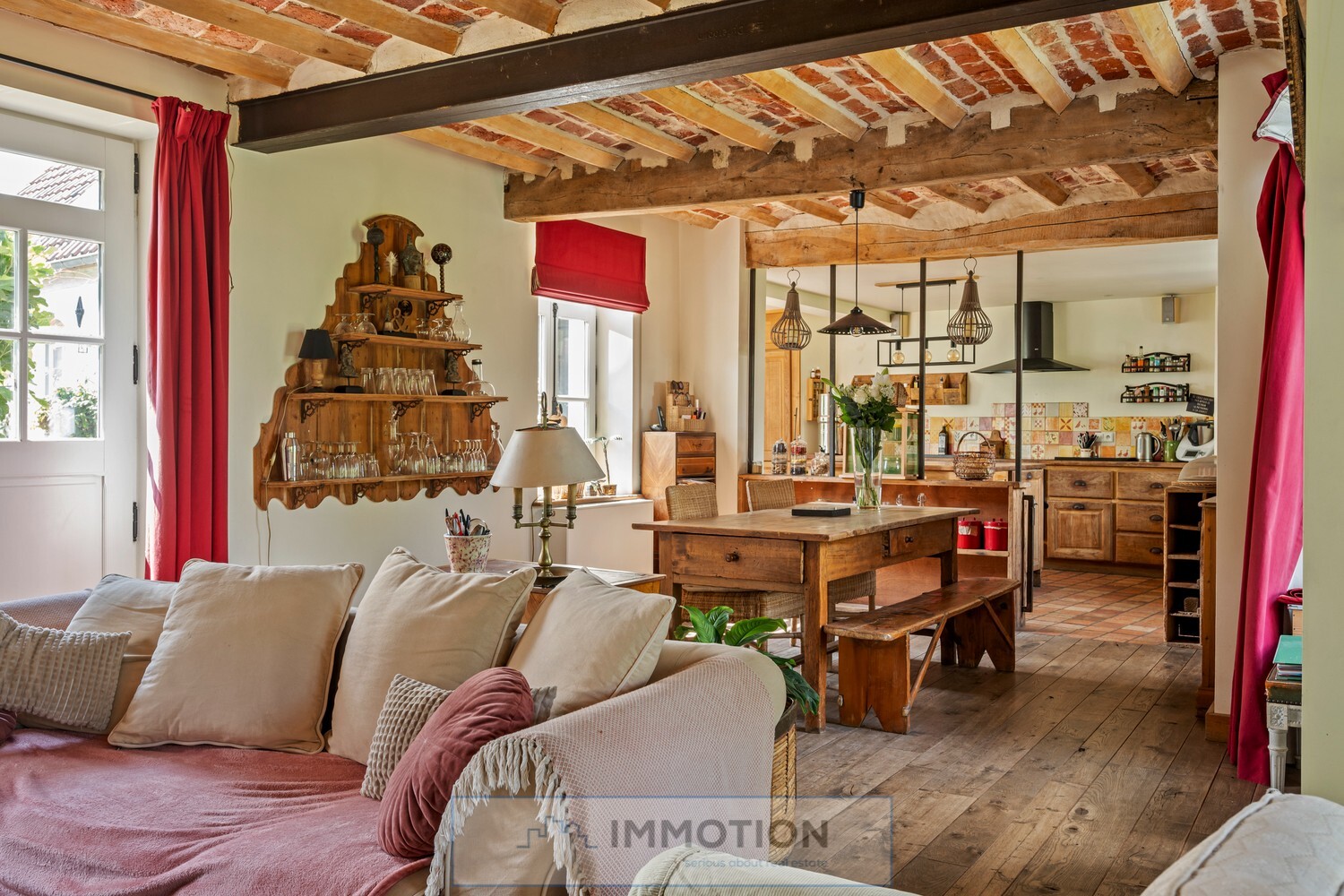 B6ec3cfcb405dc2fde2175fd0c92f19451753ef28ba5b2e64fc38fceb1a92276