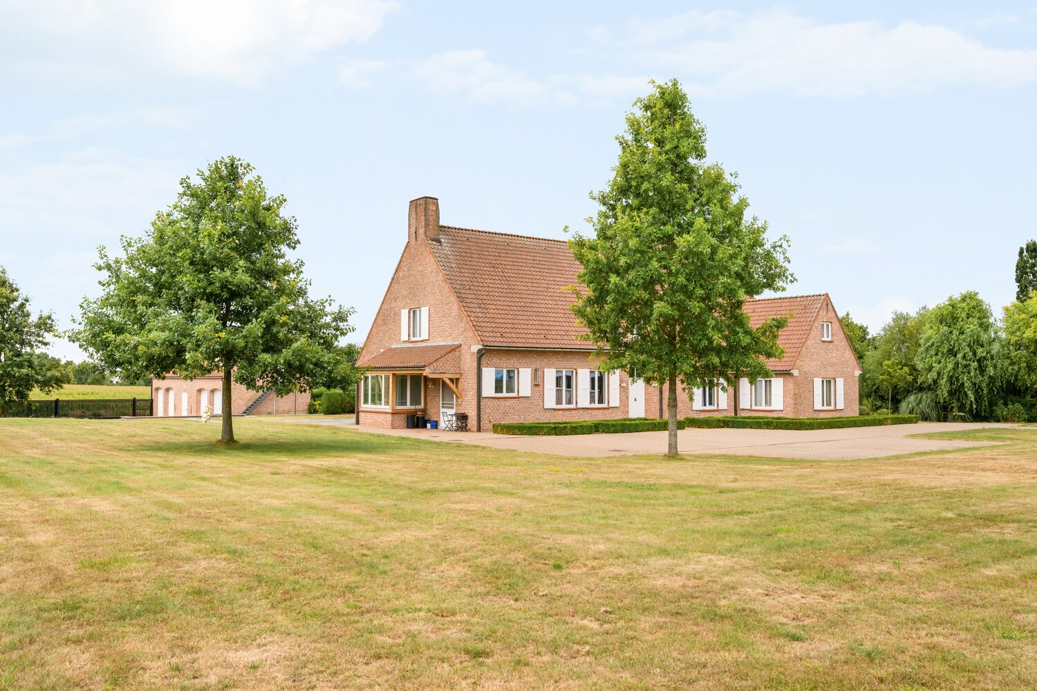 Fd468d5320773916f7e786e064a38cfef0a706168b8ce1ddd0f90b0fd8a9dde9