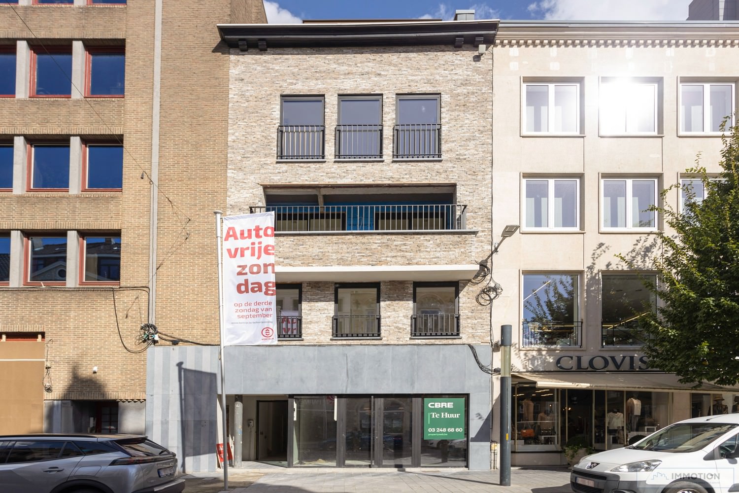Instapklaar duplex appartement met schitterend dakterras - centrum Kortrijk