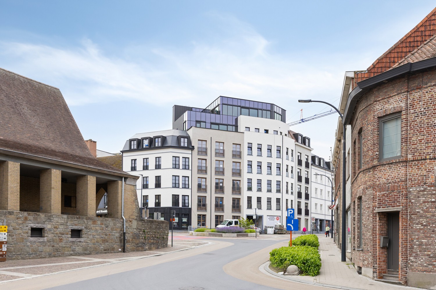 Appartement met royale terrassen en prachtig uitzicht over Zwevegem!