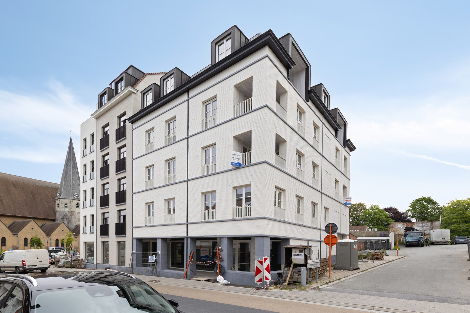 Appartement met 2 slaapkamers op de vierde verdieping
